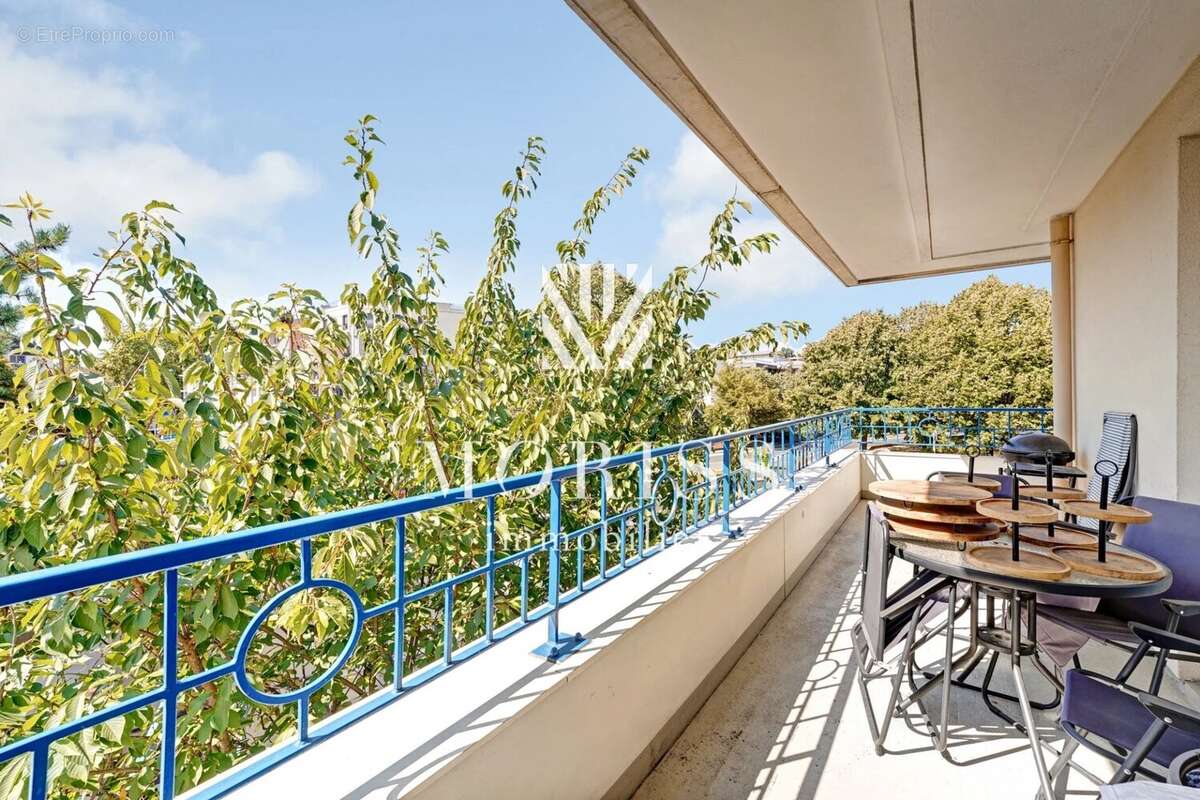 Appartement à NOGENT-SUR-MARNE