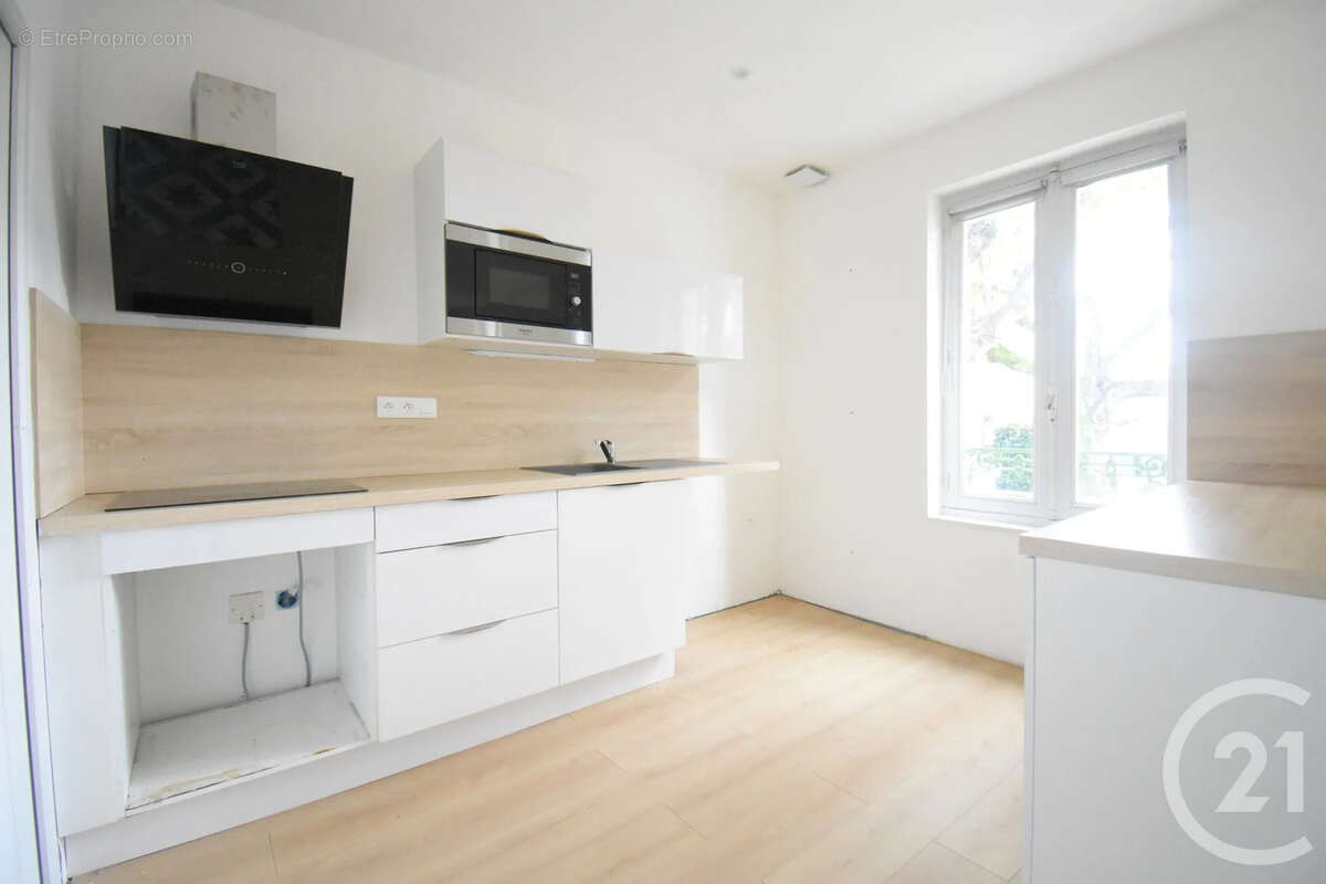 Maison à BELLERIVE-SUR-ALLIER