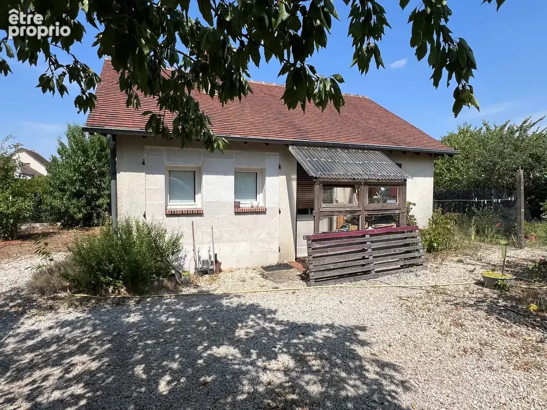 Belle maison familiale avec jardin, garage et dépendance aménagée au coeur de Poilly lez Gien - photo 14