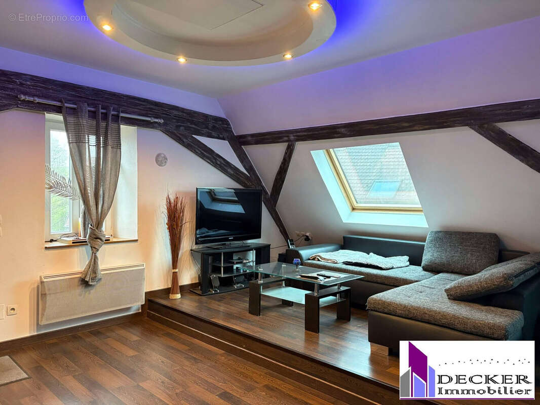 Appartement à NIEDERMODERN