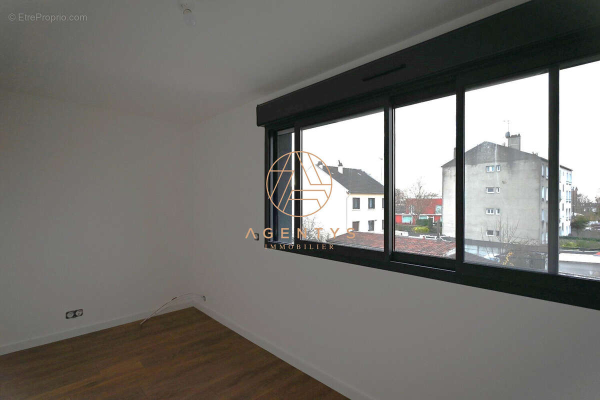 Maison à CHAMPIGNY-SUR-MARNE