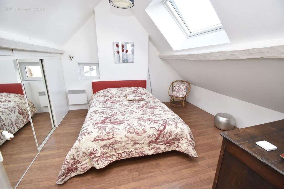 Maison à SERANVILLERS-FORENVILLE