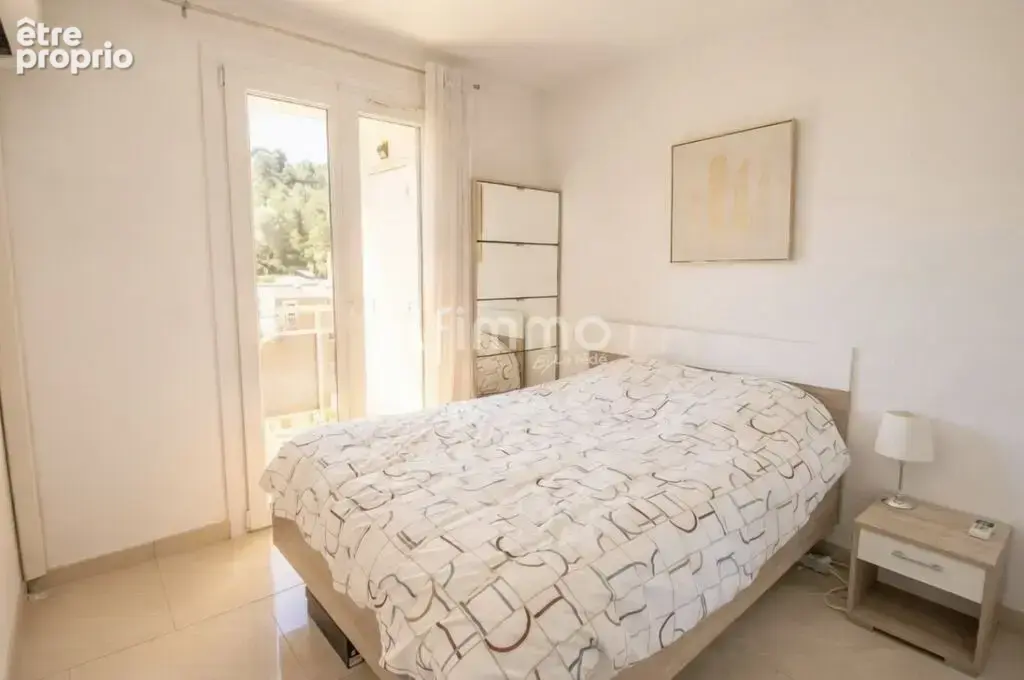 Carnoux/ Appartement/ Terrasse/Stationnement - photo 5