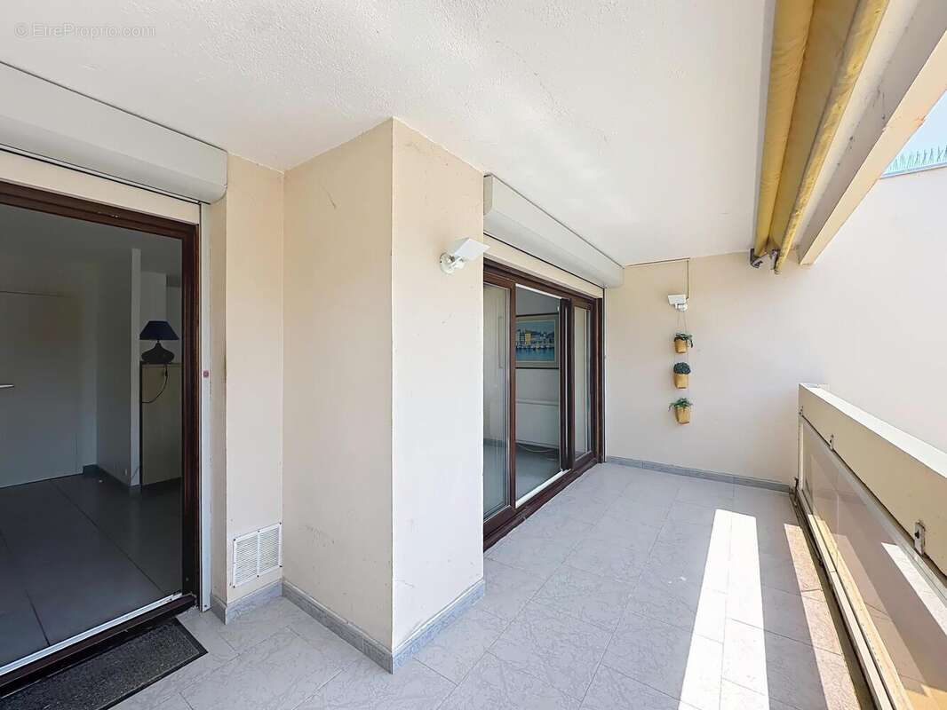 Photo 2 - Appartement à BANDOL