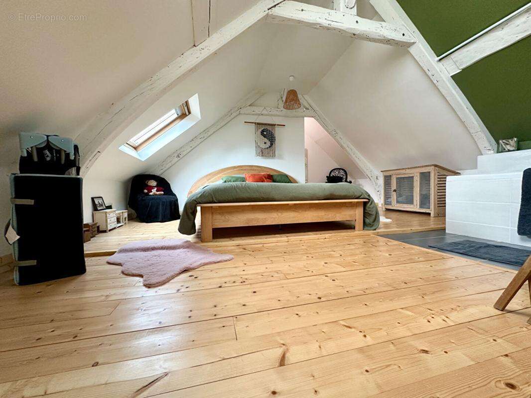 Appartement à PONT-L&#039;EVEQUE