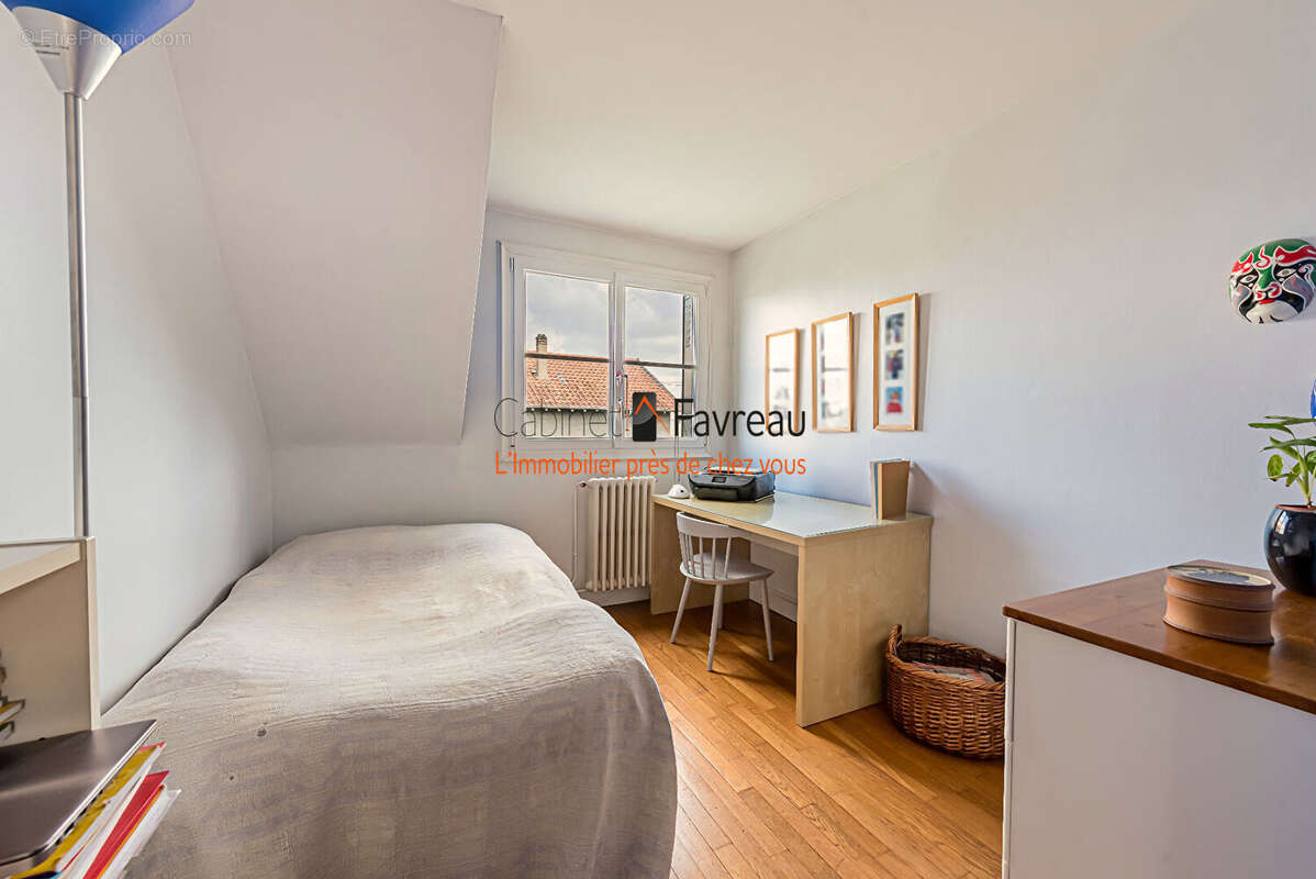 Maison à L&#039;HAY-LES-ROSES