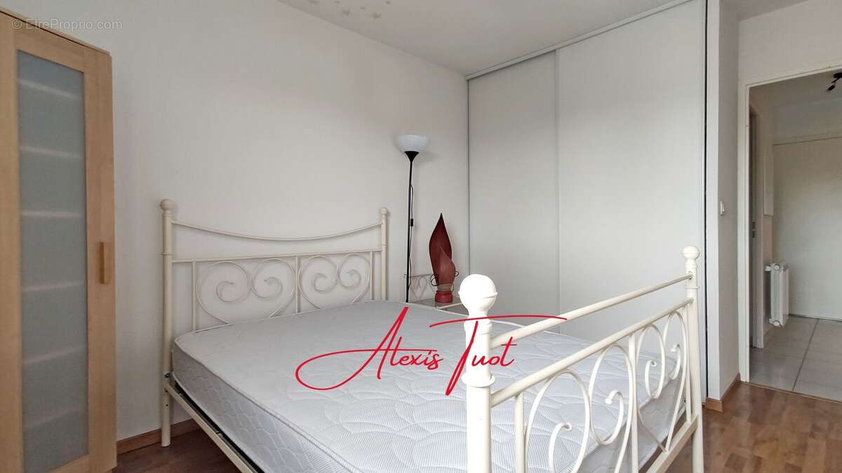 Appartement à AMBARES-ET-LAGRAVE