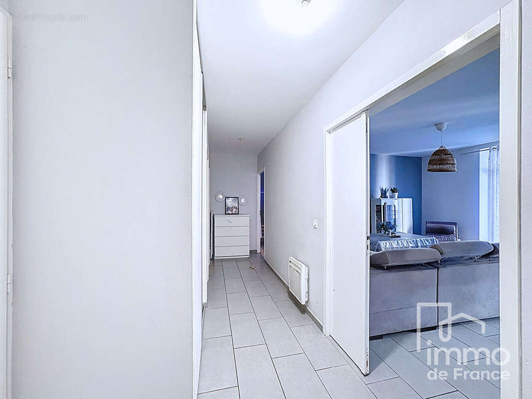 Appartement à BELLEGARDE-SUR-VALSERINE