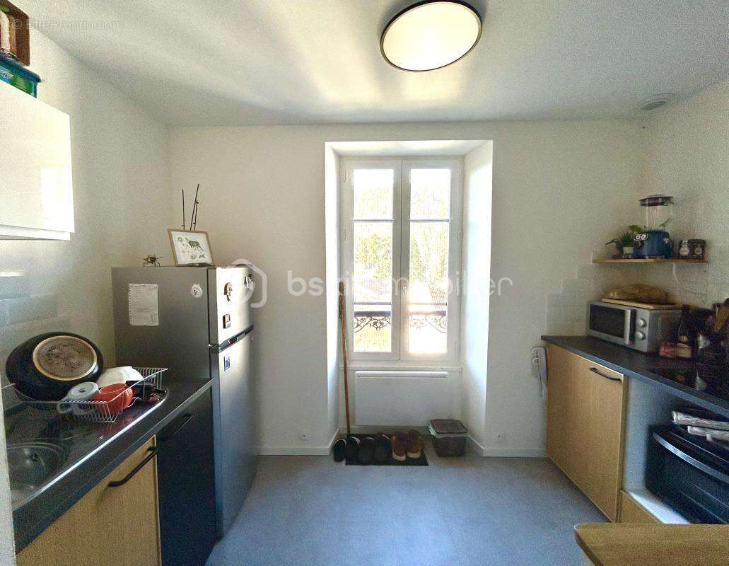 Appartement à VAULNAVEYS-LE-HAUT