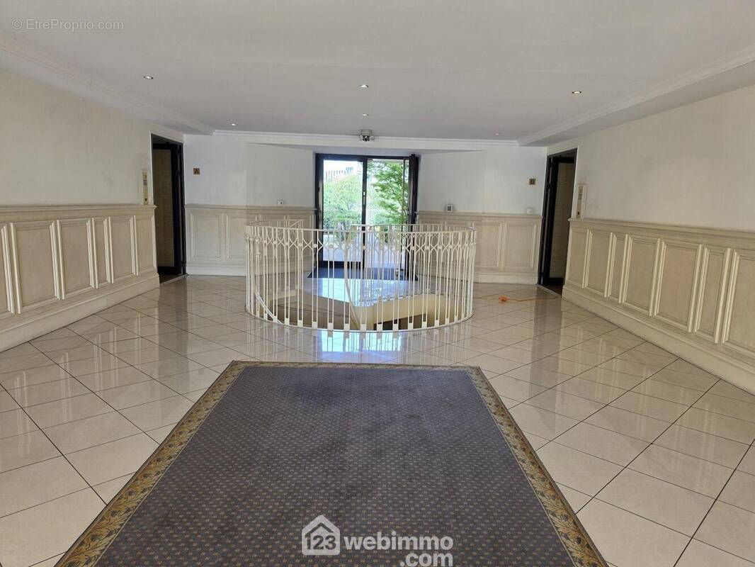 Beaux espaces cimmuns - Appartement à BORDEAUX