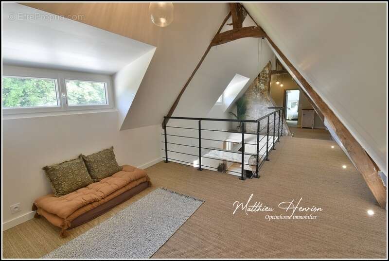 Maison à SYLVAINS-LES-MOULINS