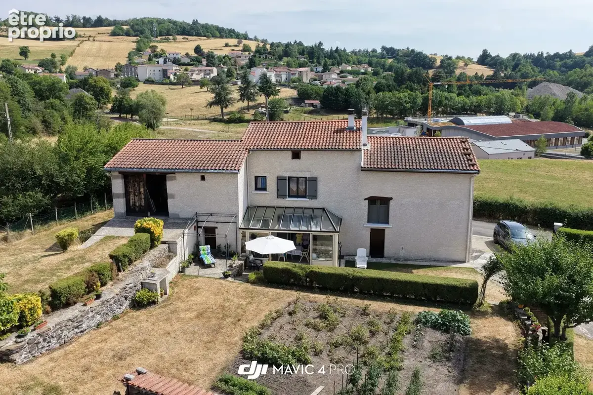 Maison à LA TALAUDIERE
