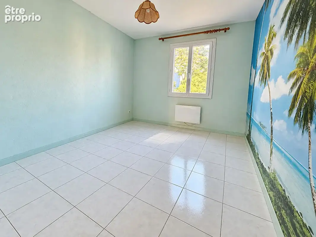 **Proche Du Port ** Maison 4 pièces avec 3 Chambres ** Garage** (83430) SAINT -MANDRIER -SUR-MER** - photo 11