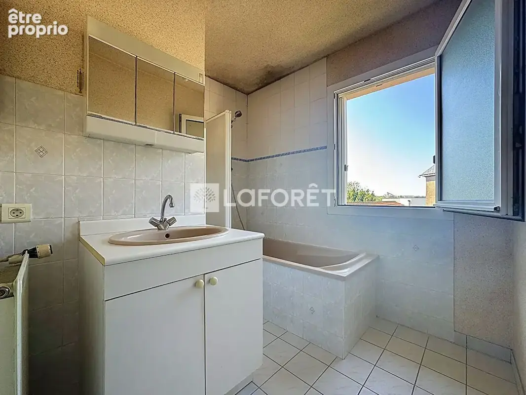 Maison St Leger Sous Cholet 5 pièce(s) 81 m2 - photo 12