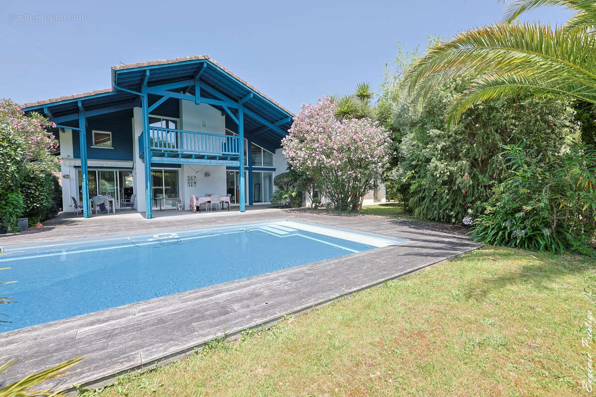 Maison à ARCANGUES