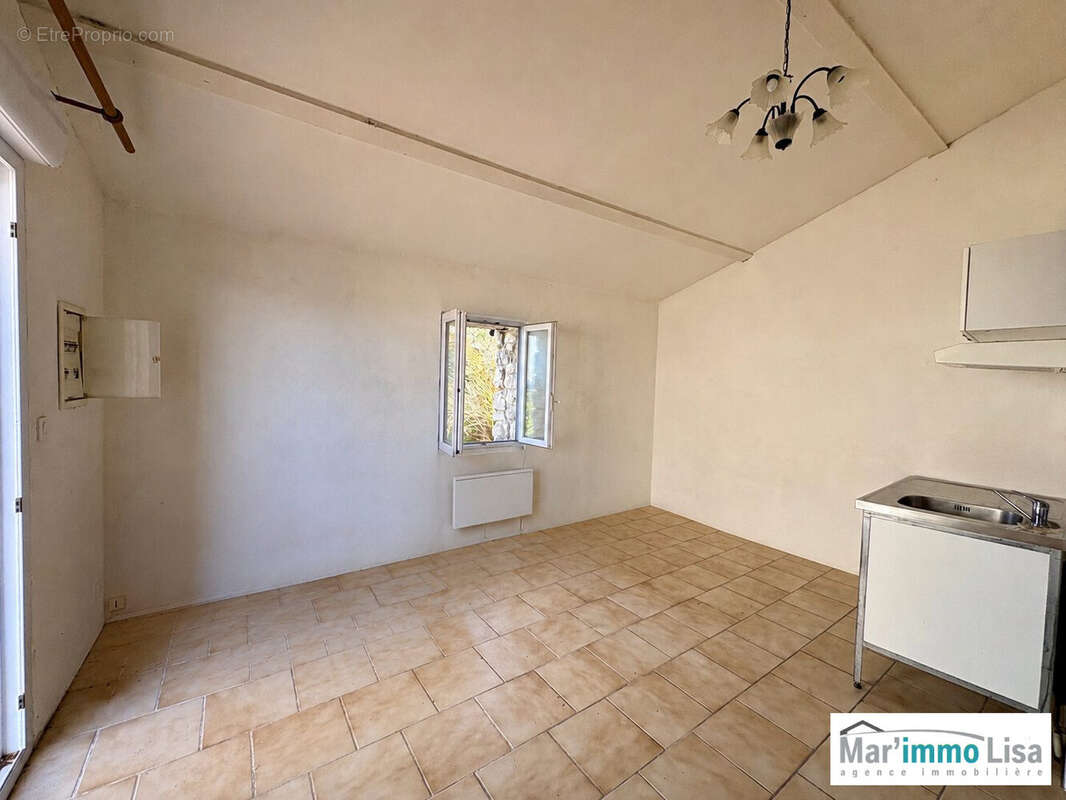 Appartement 36 m² à Mallemort  - photo 7