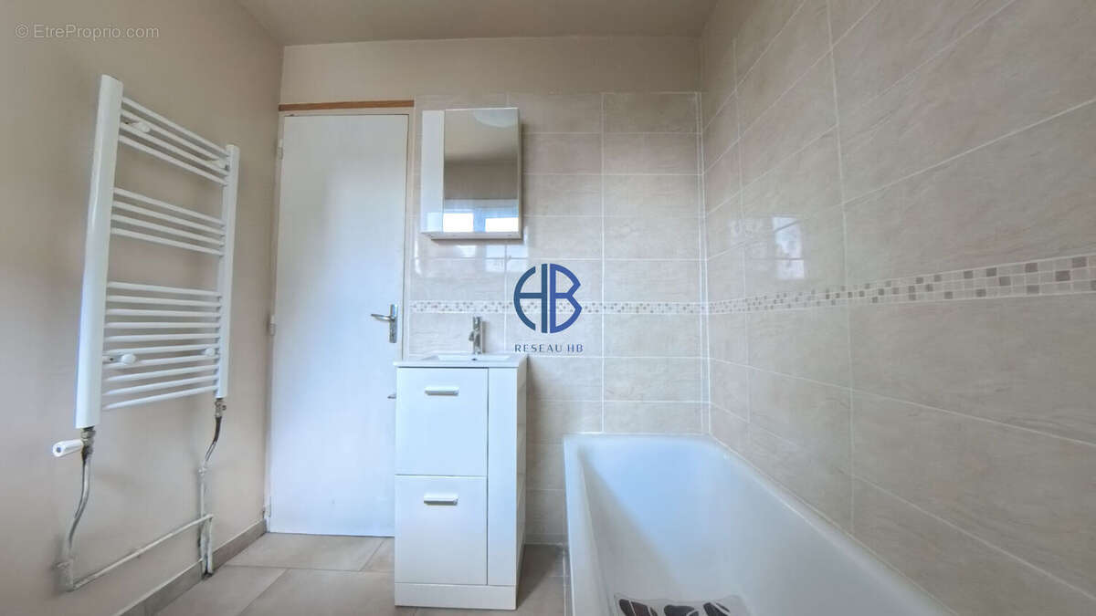 Appartement à BONDY