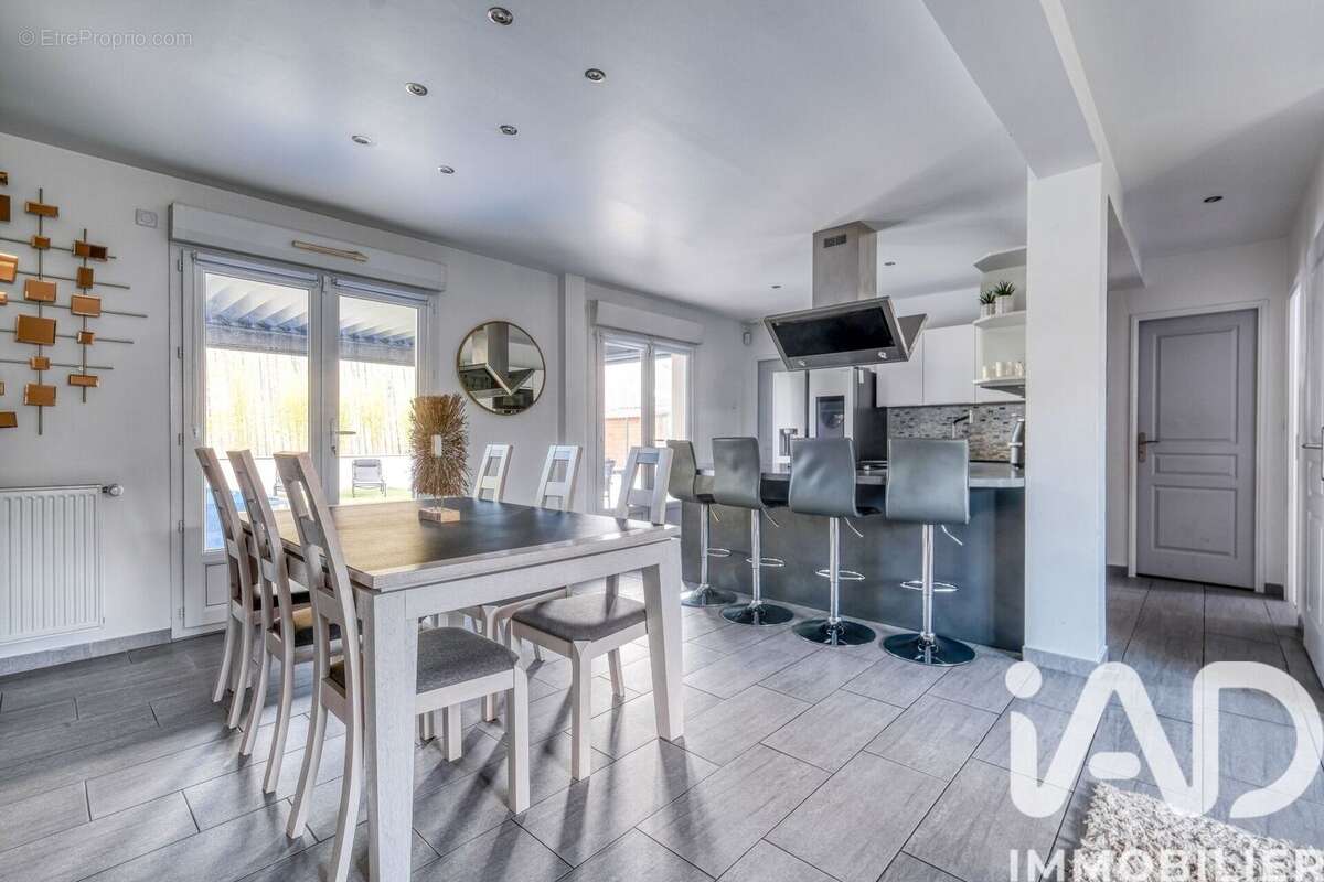 Photo 4 - Maison à SAINT-GERMAIN-SUR-MORIN