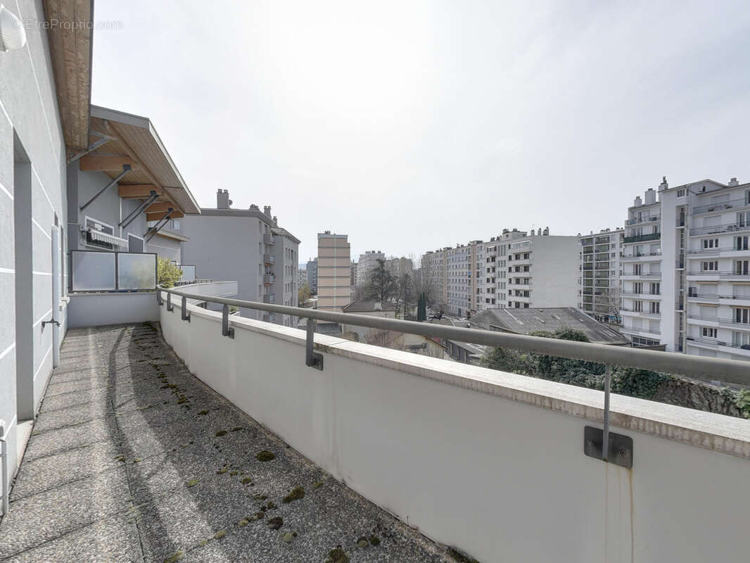 Appartement à GRENOBLE