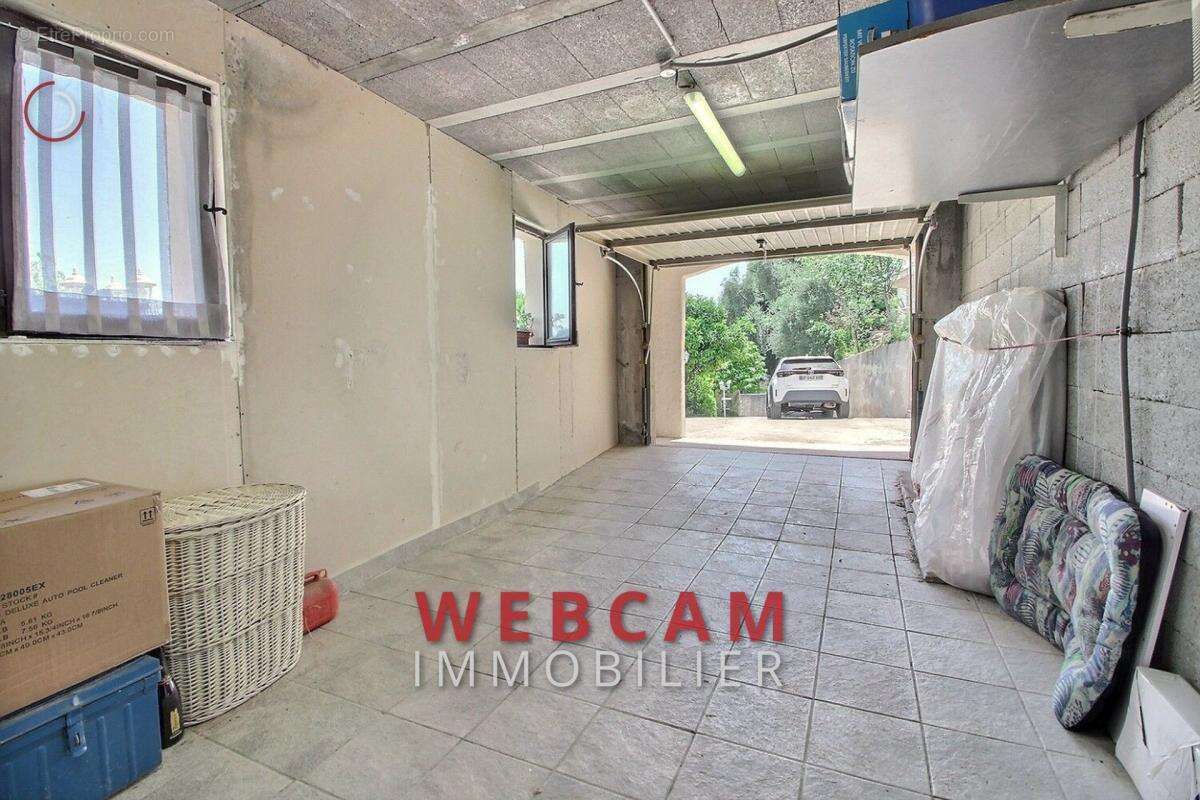 Maison à SAINTE-AGNES