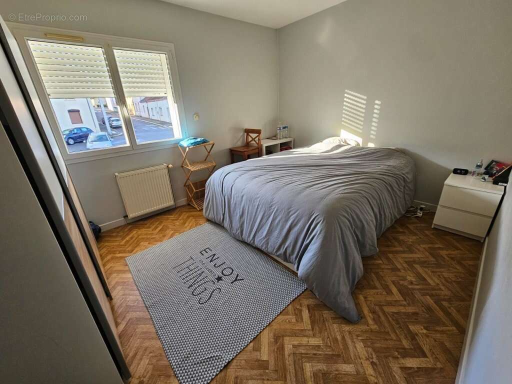 Appartement 180 m² à Le Creusot  - photo 17