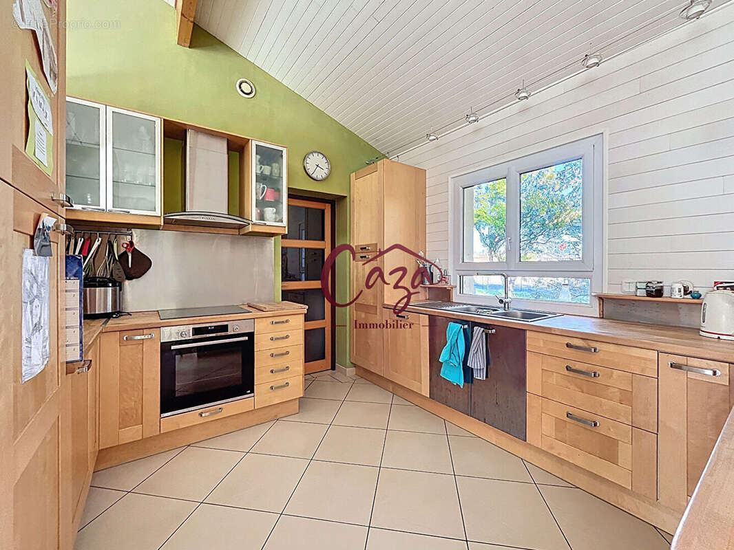 Maison à BLANQUEFORT