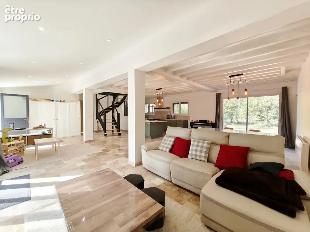 Maison 5 pièces 126 m² à vendre à Tigy (45510) - photo 2