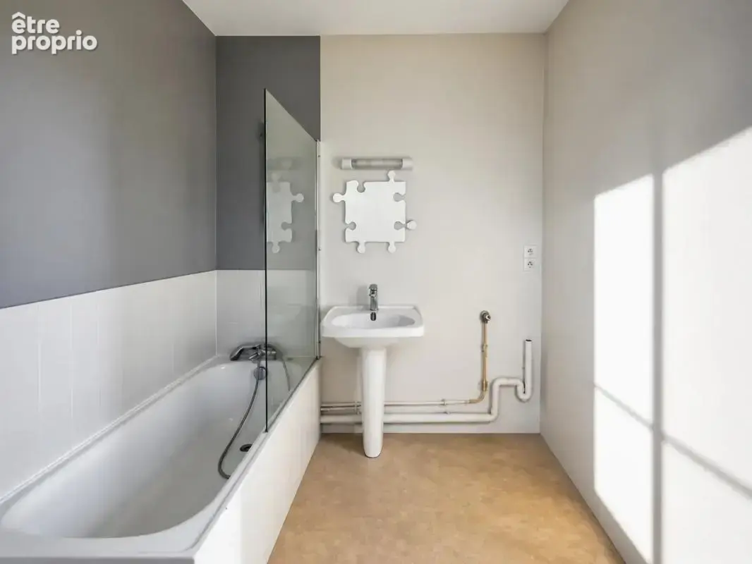 T2 de 46 m² situé à Angers avec ascenseur et parking - photo 10