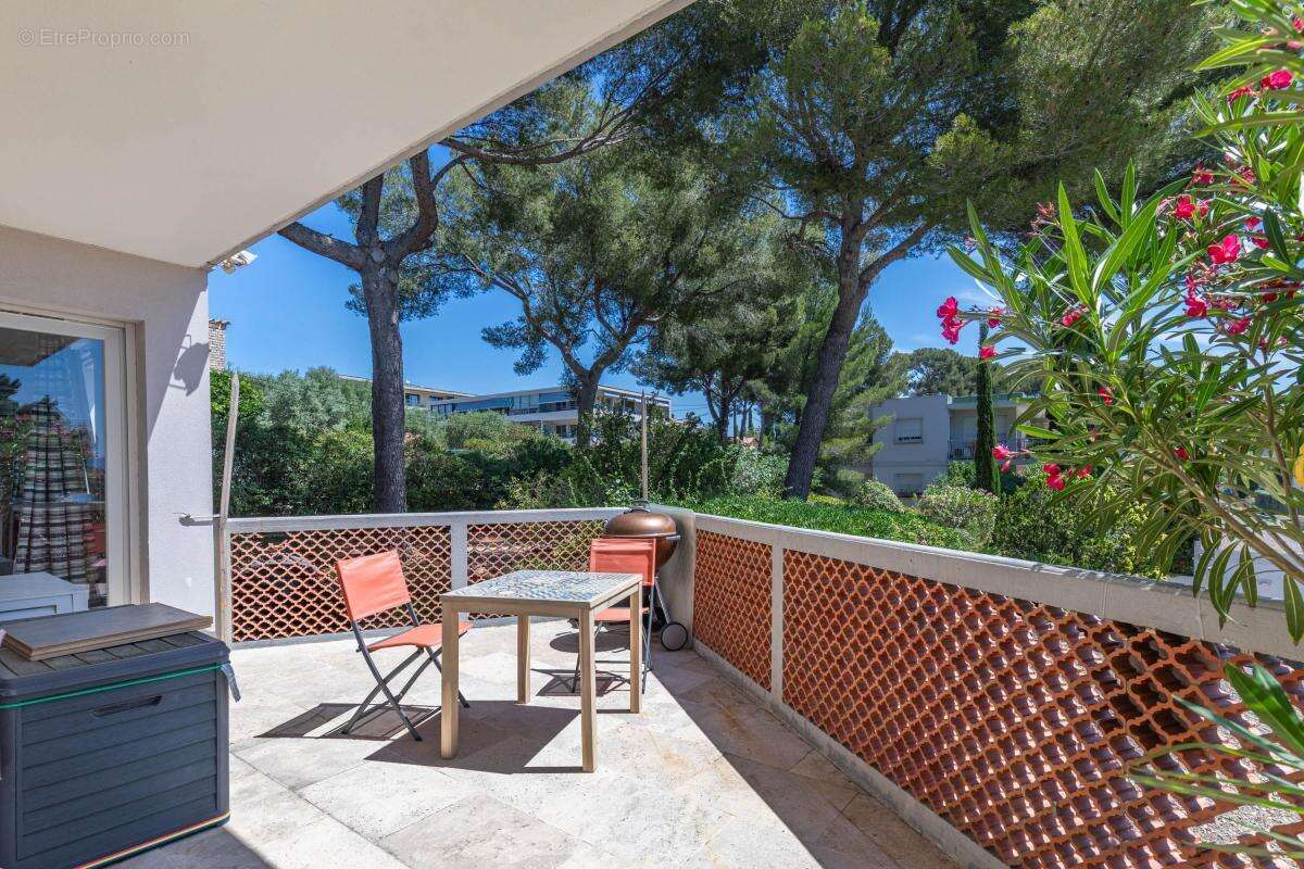 Appartement à SANARY-SUR-MER