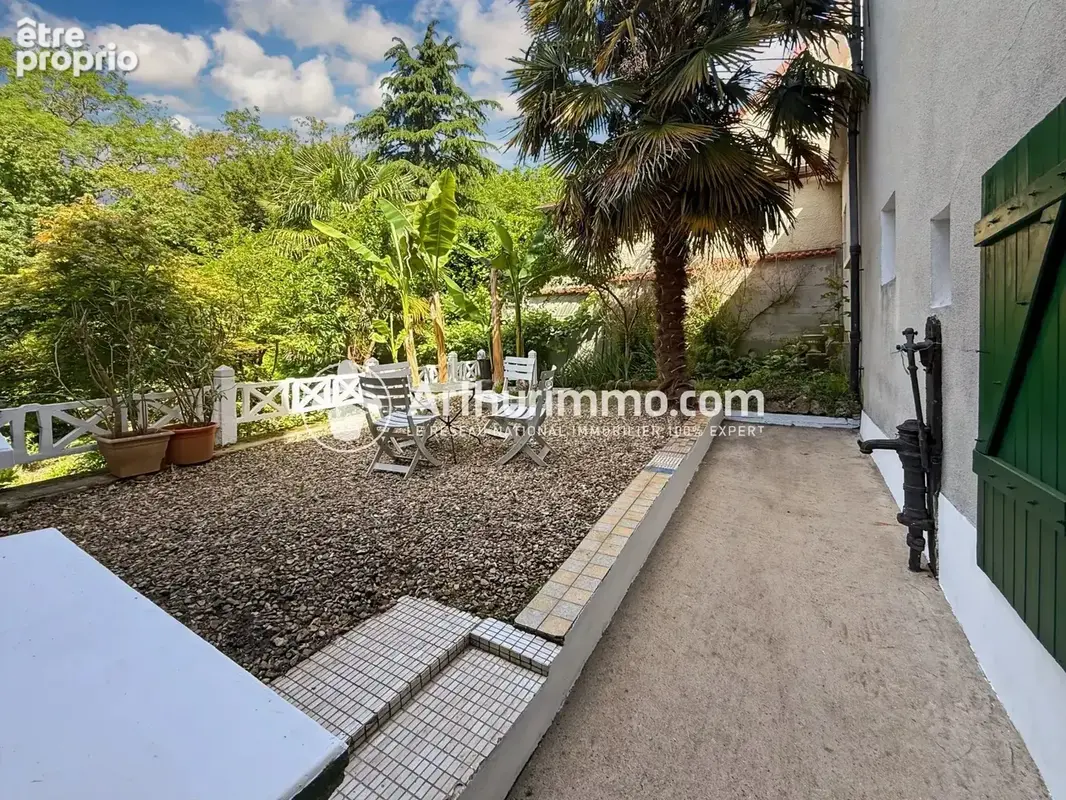 Maison de charme avec jardin exotique à Étiolles - photo 2