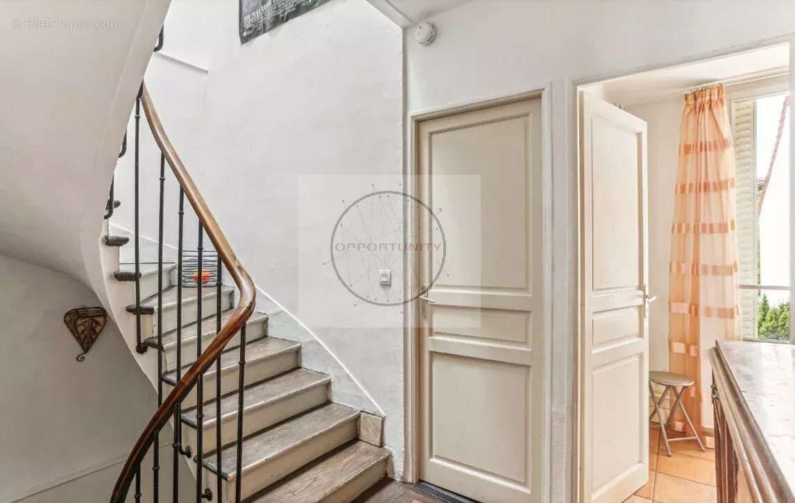 Maison 180 m² à Montreuil  - photo 9
