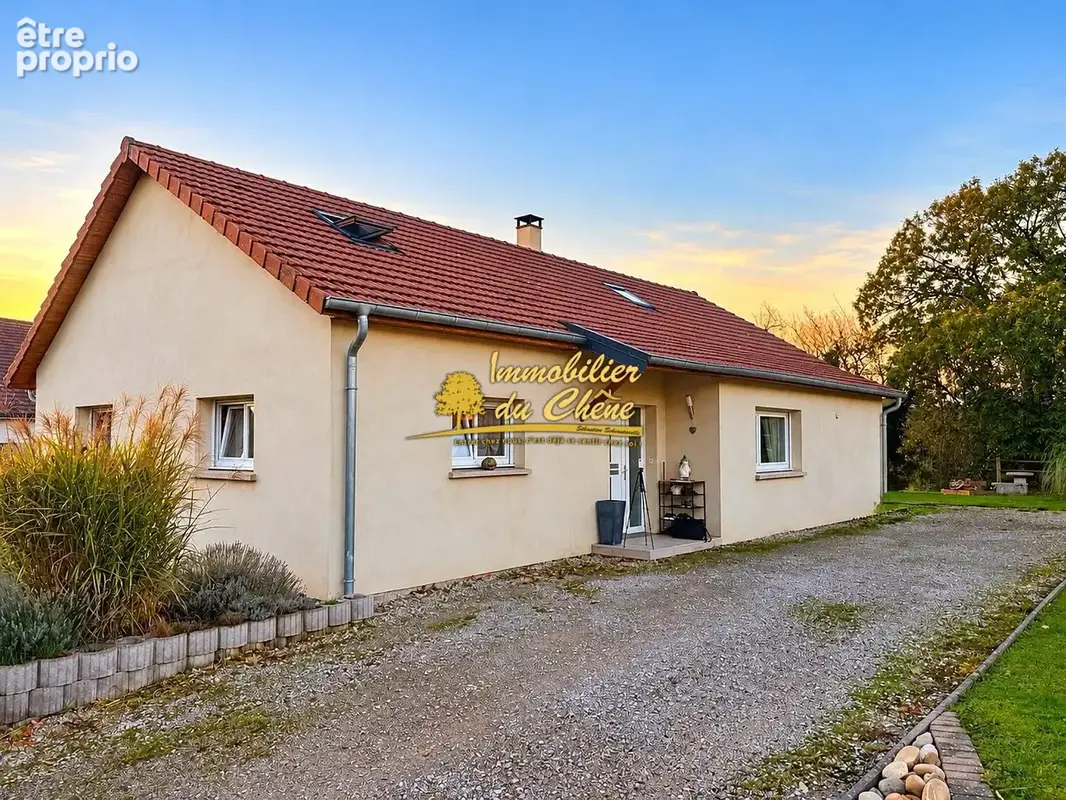 Maison 7 pièces 140 m² à vendre à La Corbiere (70300) - photo 1
