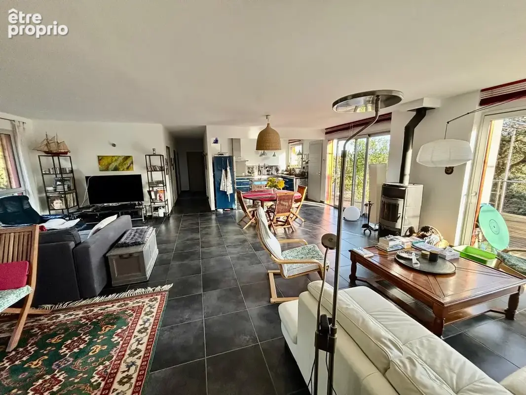 GRIGNAN - Villa contemporaine avec piscine et VUE sur 4000m2 - photo 29