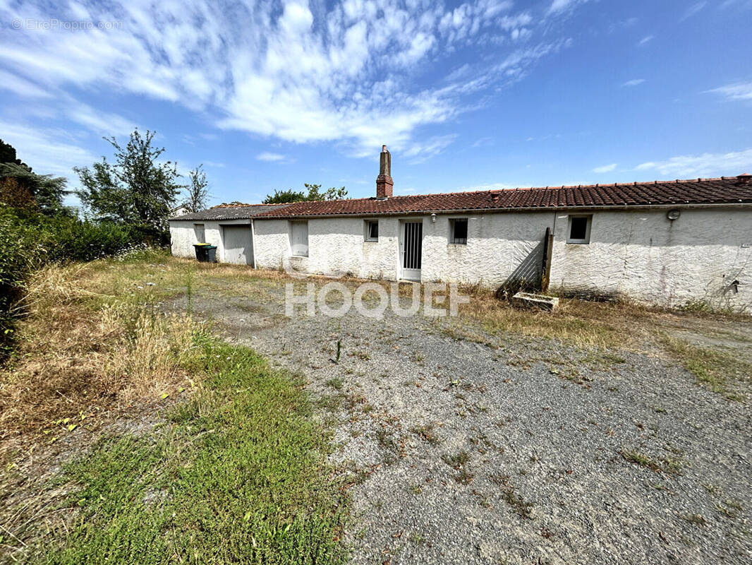 Maison à HAUTE-GOULAINE