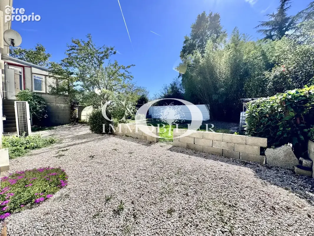Maison- 5 pièces- 483 m2 de terrain - photo 9