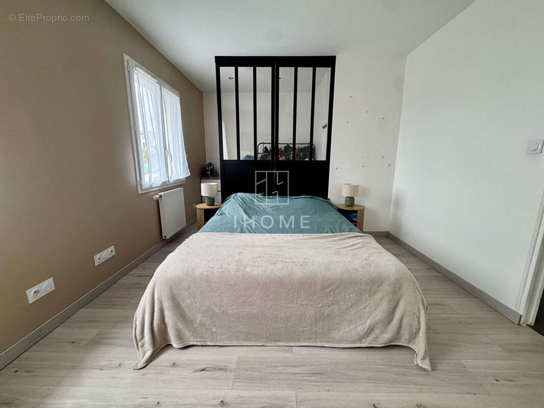 Maison à SAINT-SATURNIN