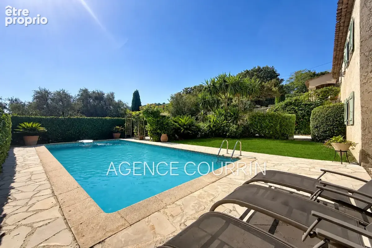 Maison 7 pièces 210 m² à vendre à Grasse (06130) - photo 3
