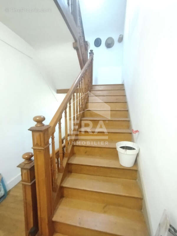 Maison à SAINT-LOUP-SUR-SEMOUSE