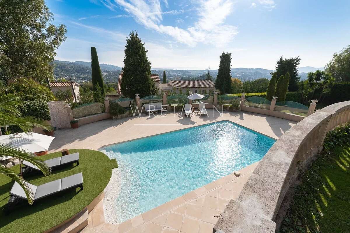 Maison à MOUGINS