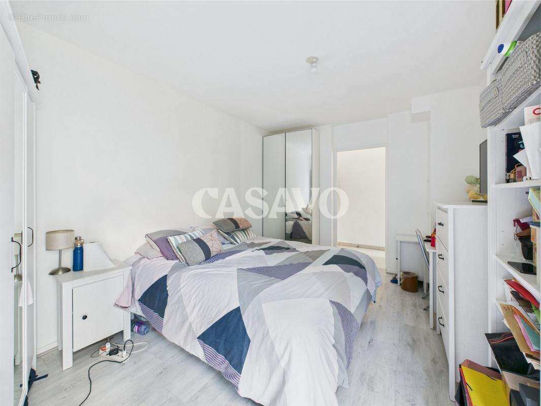 Appartement à AUBERVILLIERS