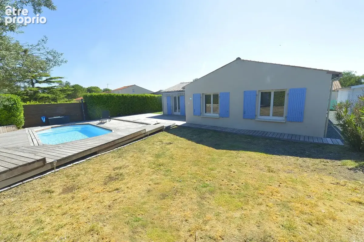 Maison 110 m² à Saint-Georges-De-Didonne  - photo 8