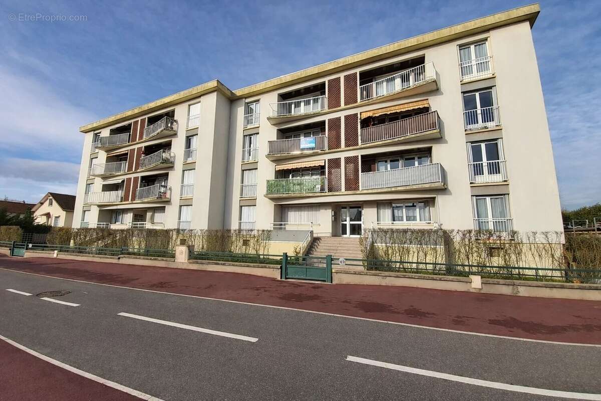 Appartement à CHELLES