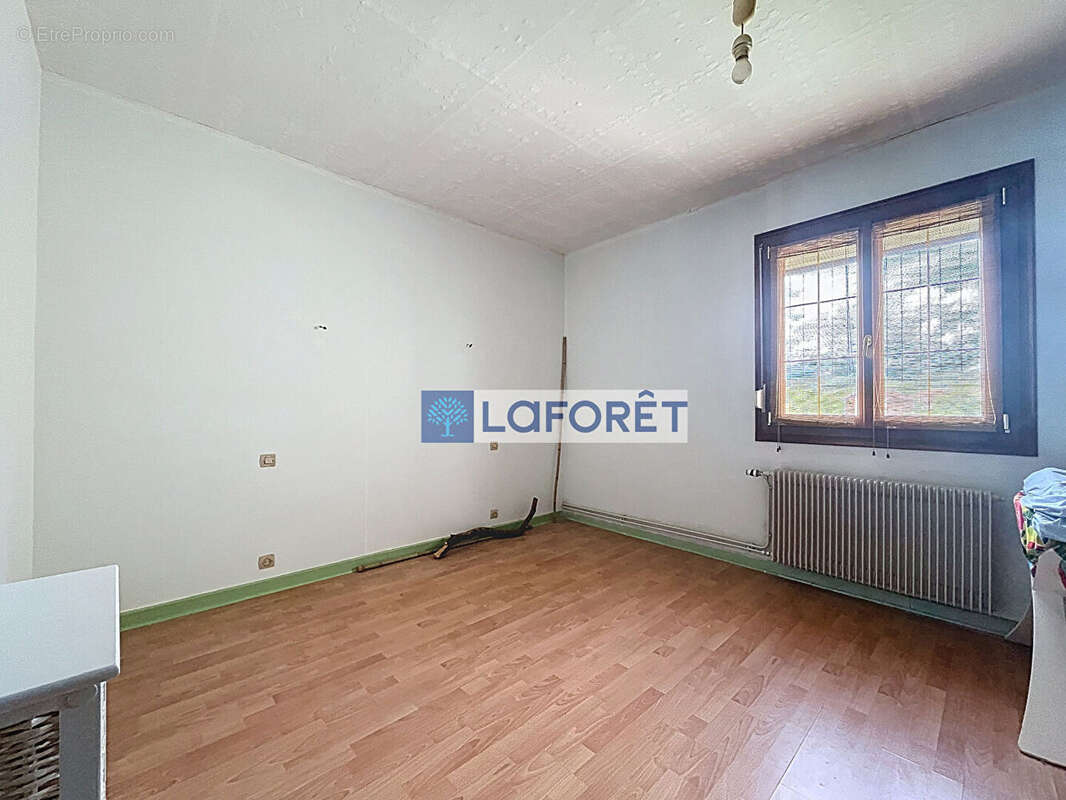 Maison à CHAMOUILLEY