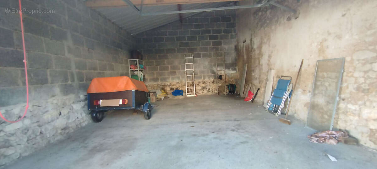 Parking à PREUILLY-SUR-CLAISE