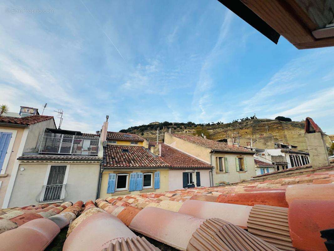 Maison à SAINT-CHAMAS