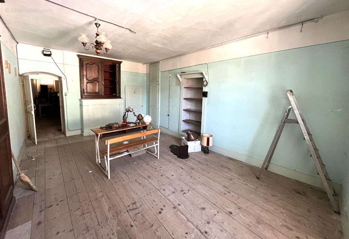 Investisseurs - immeuble de caractère à fort potentiel - monopropriété - photo 2
