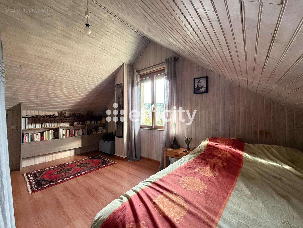 Maison à LE MASSEGROS