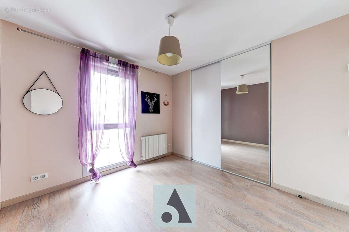 Appartement à LYON-8E