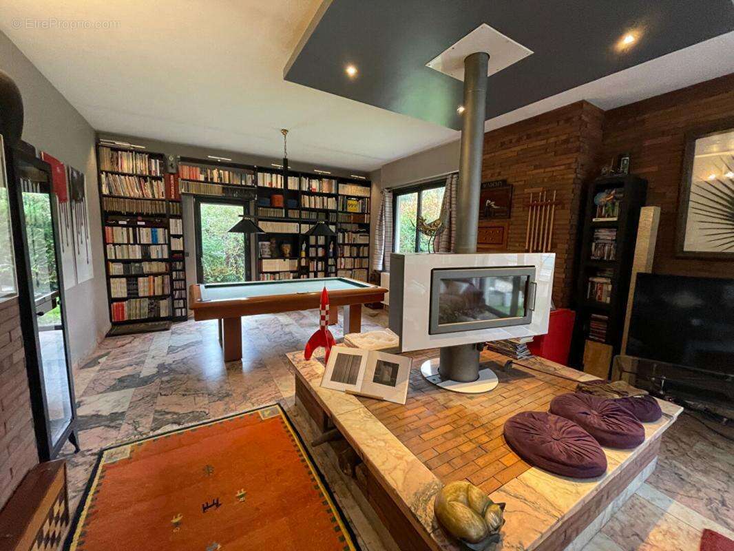 Maison à DROUE-SUR-DROUETTE