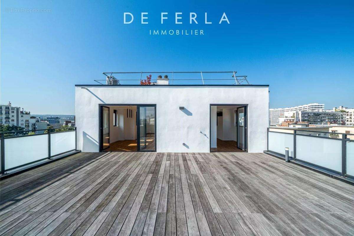 Appartement à PARIS-15E